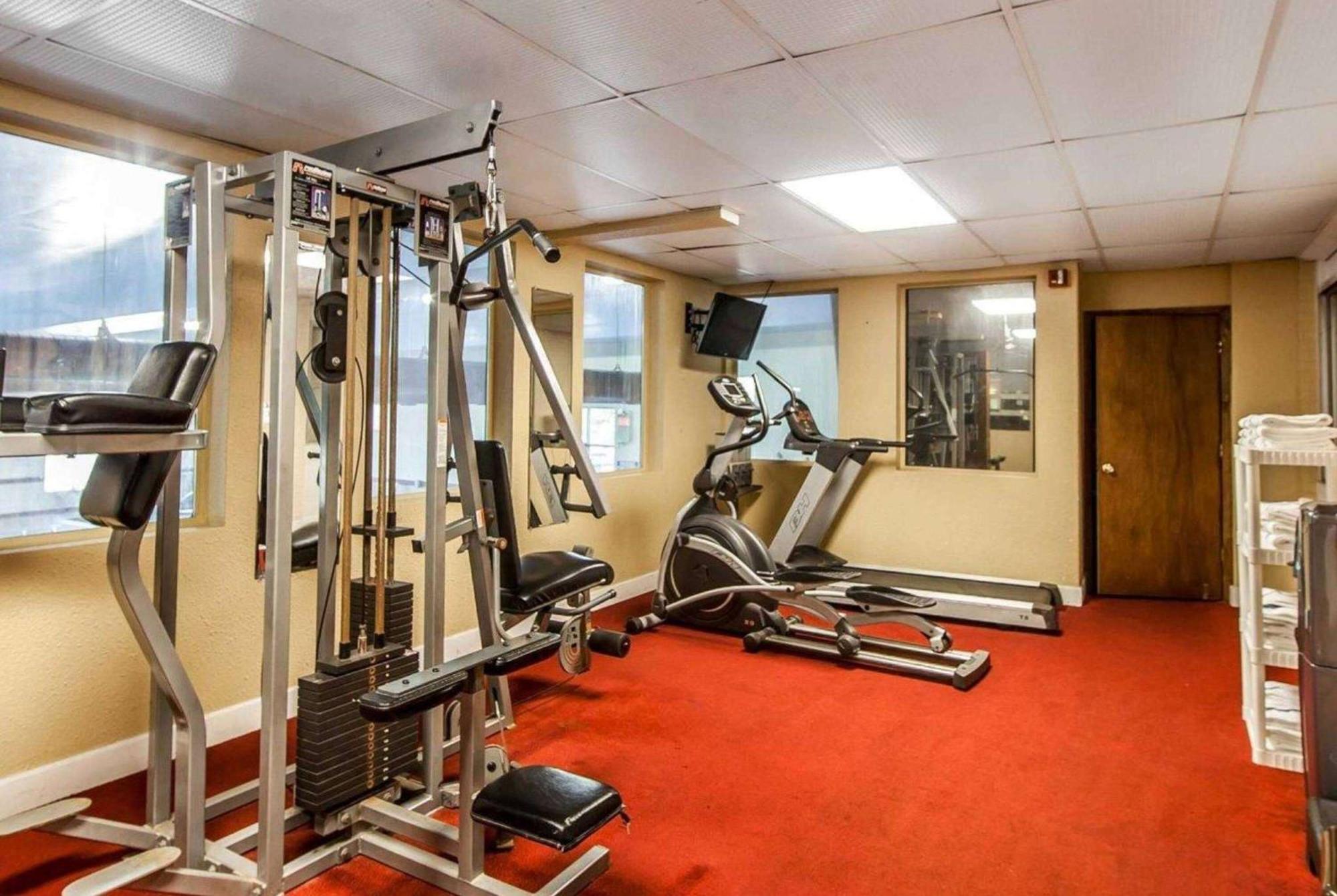 Wingate By Wyndham Marietta Conference Center Ohio Hotel Ngoại thất bức ảnh