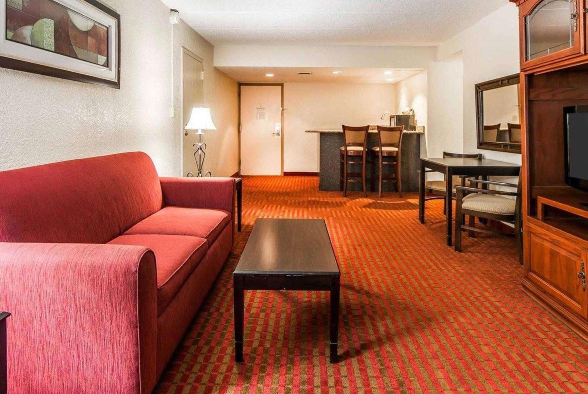 Wingate By Wyndham Marietta Conference Center Ohio Hotel Ngoại thất bức ảnh